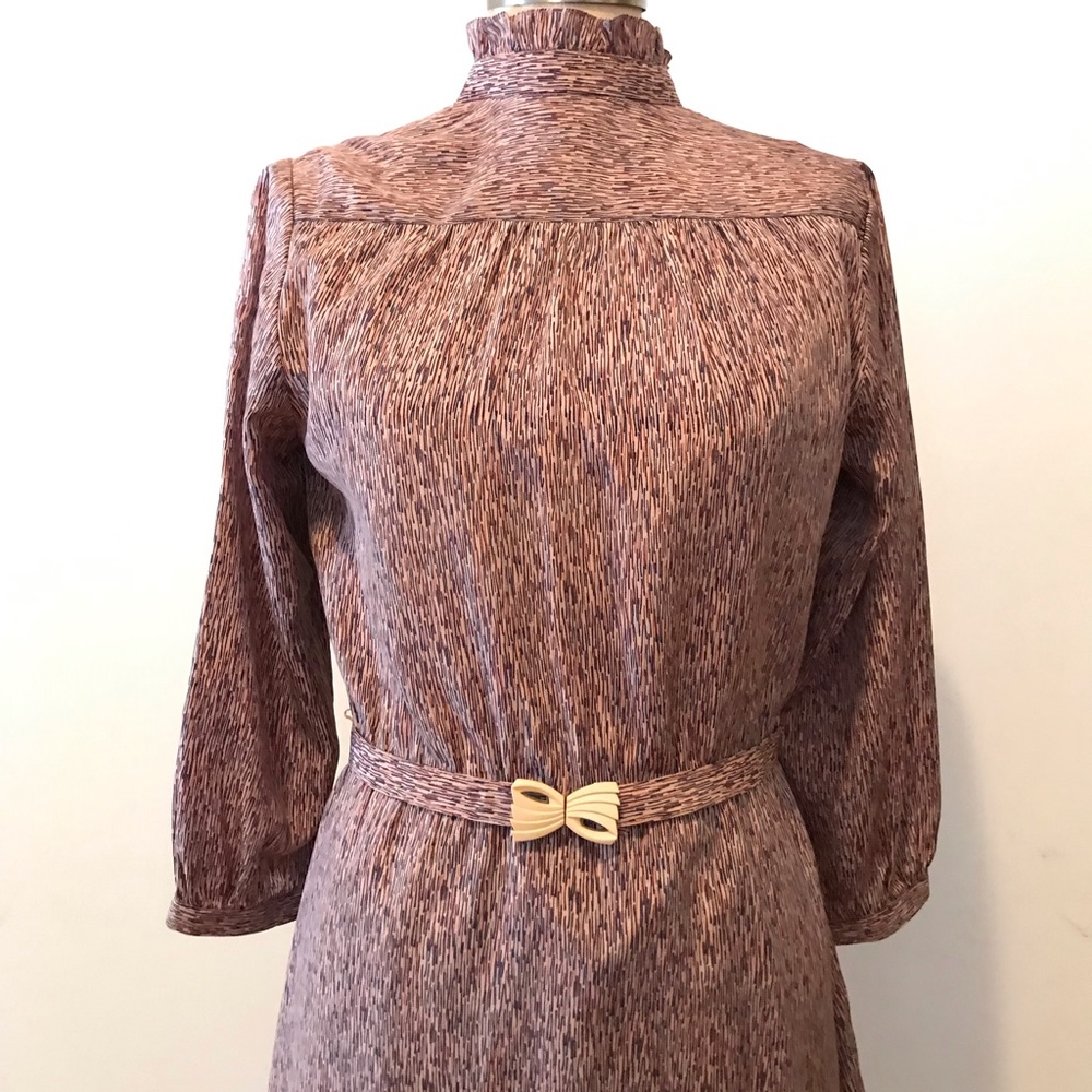 Vintage long sleeve dress with belt